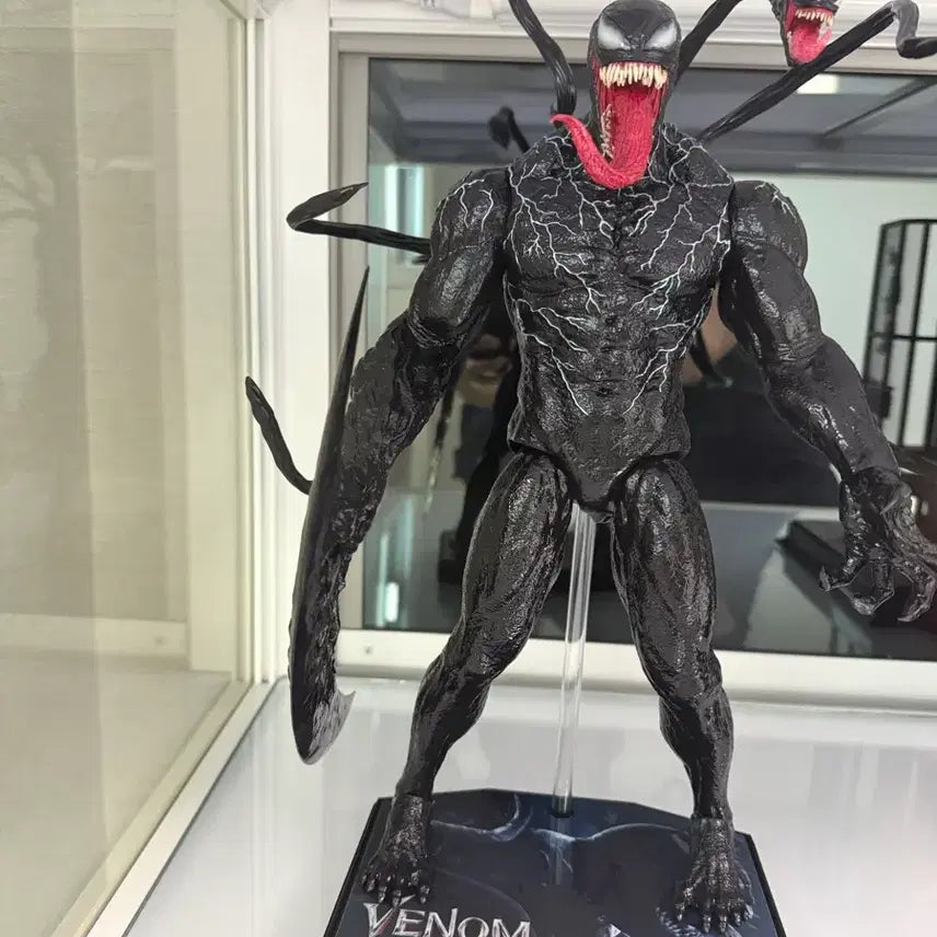 [SOLD OUT] 핫토이 베놈2