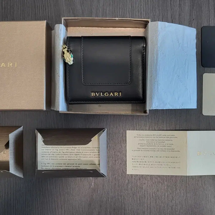 [BUNJANG] Bvlgari Serpenti Forever Compact Wallet Black / 불가리 세르펜티 지갑 새상품 풀박스