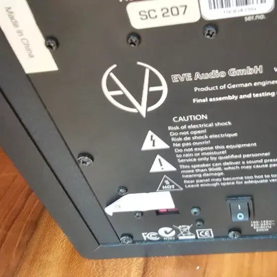 [BUNJANG] Eve Audio SC207 Studio Monitor Speaker (Single Unit, Non-functional) / eve audio sc207 모니터스피커 고장 한개