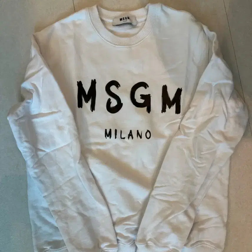 [SOLD OUT] MSGM 맨투맨