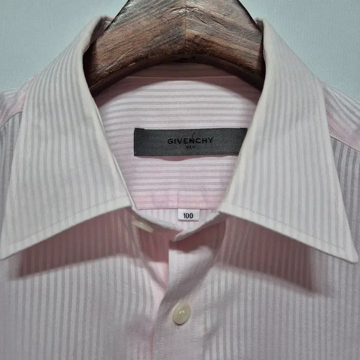 [BUNJANG] Givenchy Pink Stripe Short Sleeve Shirt Size 100 / 지방시 핑크 스트라이프 반팔 셔츠 100