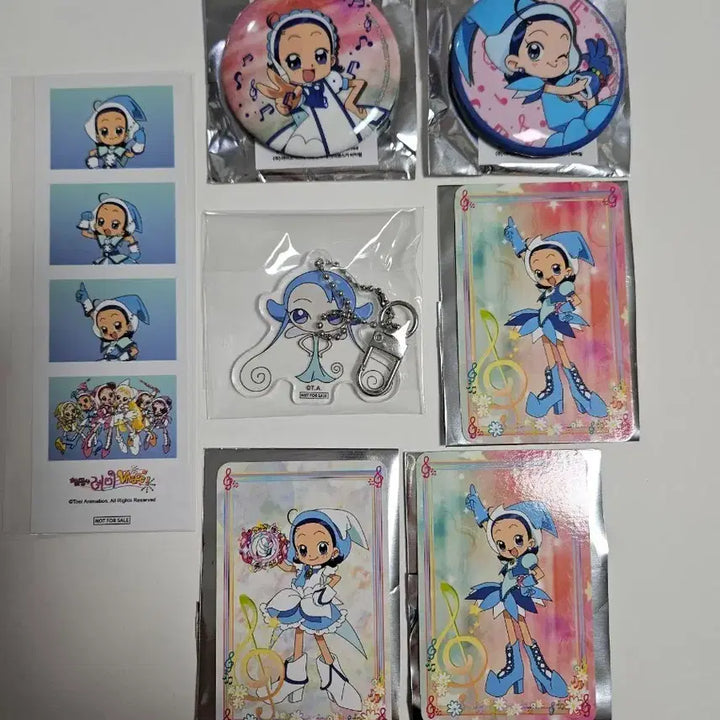 [BUNJANG] Magical DoReMi V Square Pop-up Cafe Love Set / 꼬마마법사레미 브이스퀘어 팝업 카페 MD 굿즈 사랑이 세트