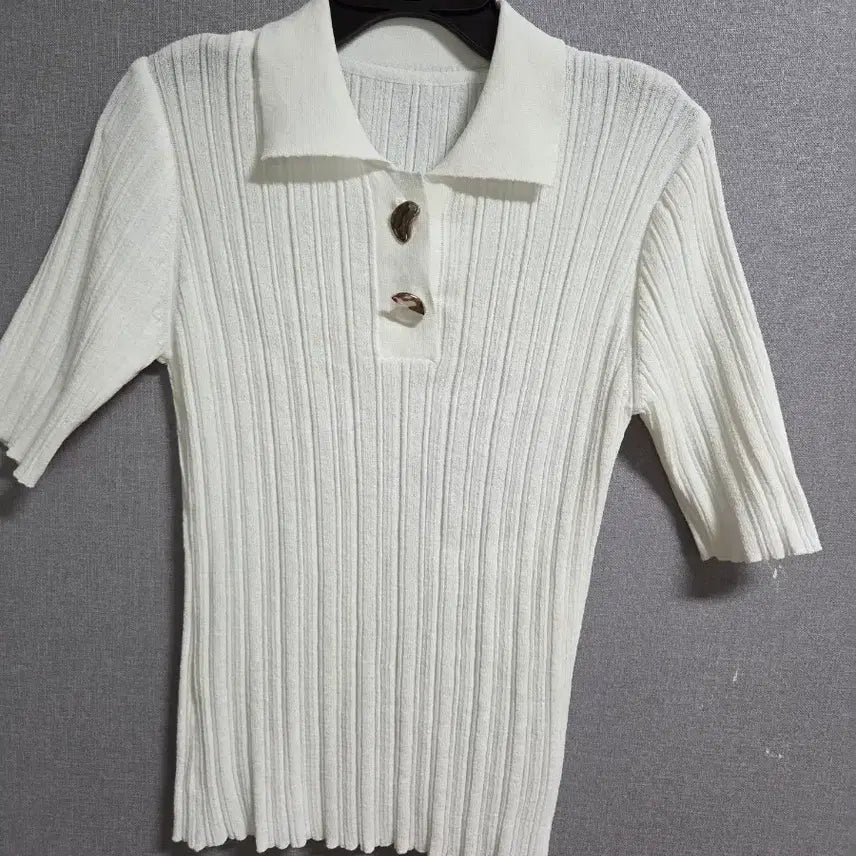 [BUNJANG] DEWL Collar Short Sleeve Knit White / 듀엘  카라 반팔 니트