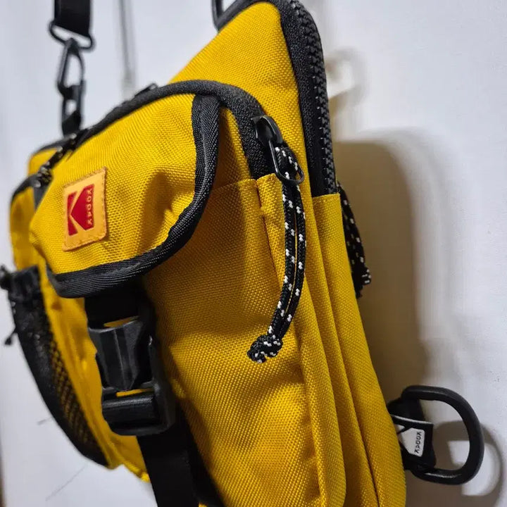 [BUNJANG] Kodak Yellow Crossbody Bag / 코닥 옐로우 크로스백