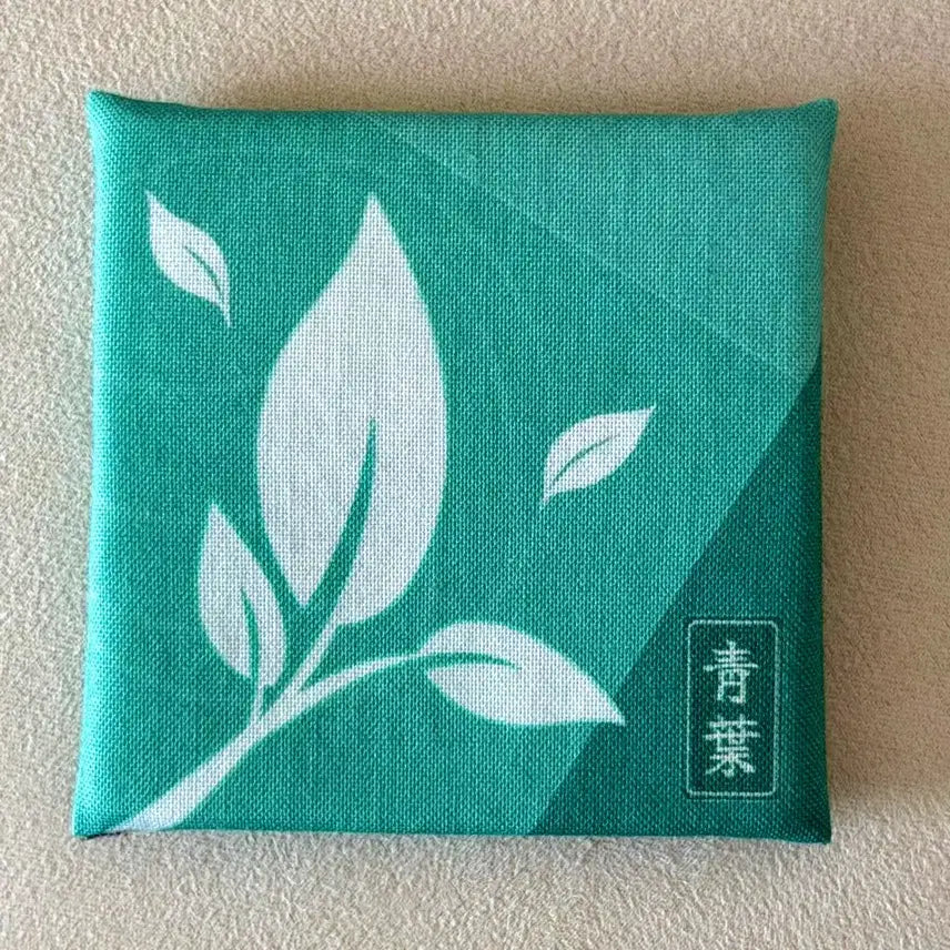 [BUNJANG] Haikyuu!! Aobajosai Look-Up Handmade Cushion / 하이큐 아오바죠사이 룩업 수제 제작 방석