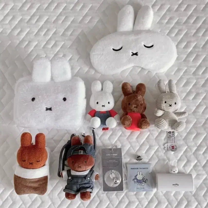 [BUNJANG] Miffy Melanie Doll Bundle Set / 미피 멜라니 인형 굿즈 일괄