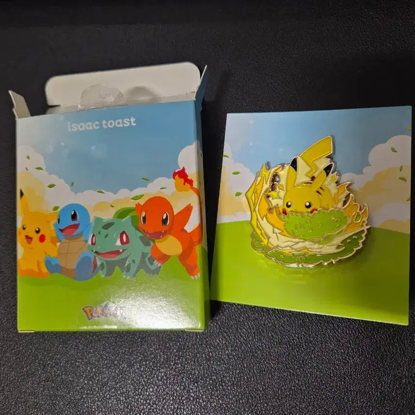 [BUNJANG] Isak Toast Pikachu Badge / 이삭토스트 피카츄 뱃지
