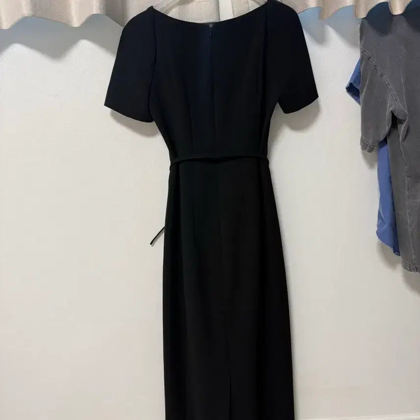 [BUNJANG] The Chemie Square Neck Short Sleeve Dress Black S / 더케미 스퀘어 반팔 원피스 (블랙/S사이즈) 판매