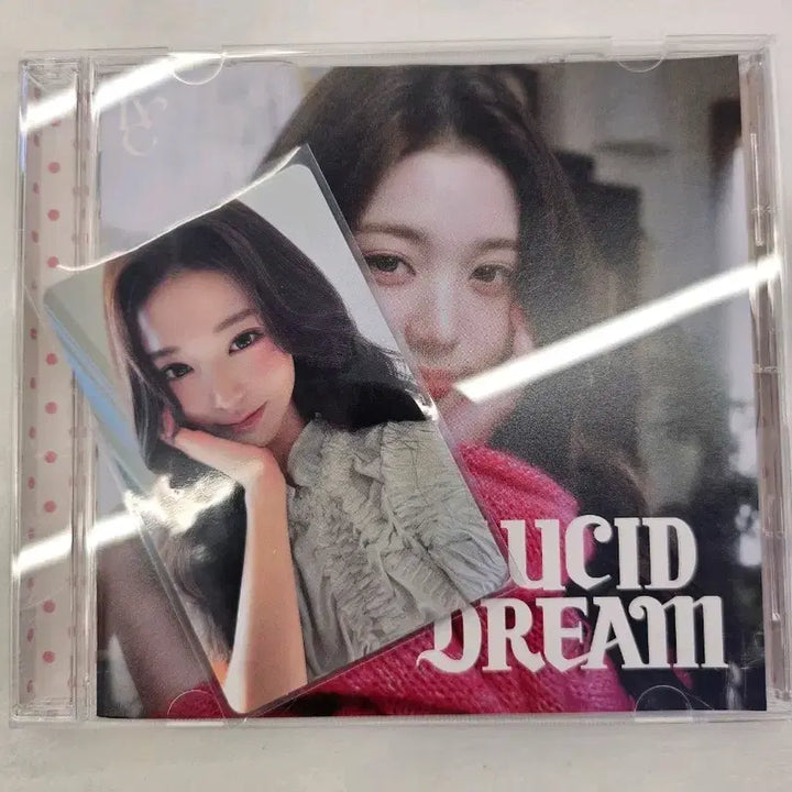 [BUNJANG] IVE Liz Lucid Dream Solo Ver. + Chairperson Limited Photocard / 아이브루시드드림 원영솔로반 + 회장한정포카1장