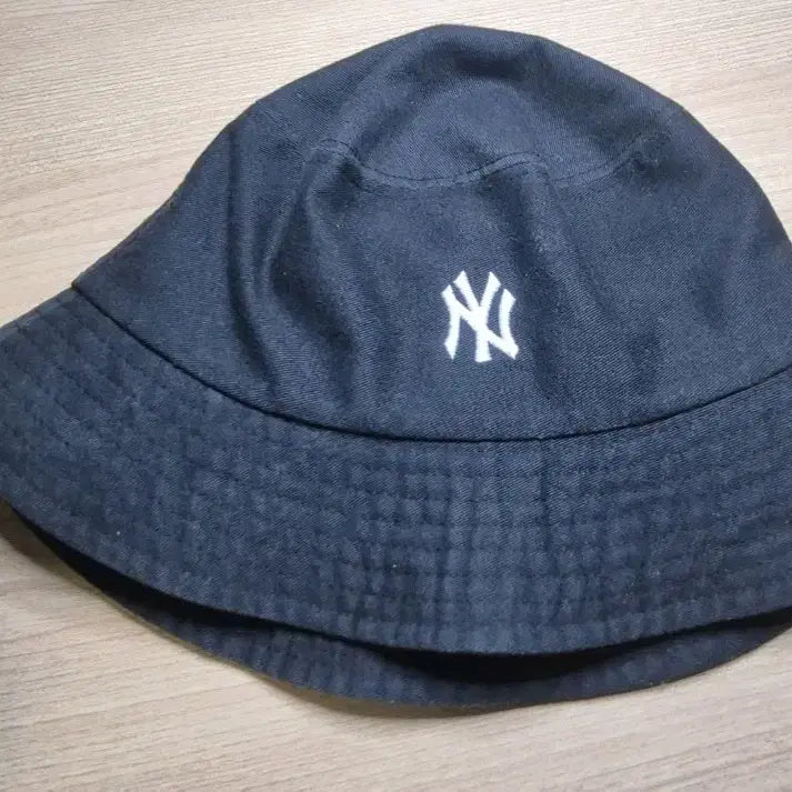 [BUNJANG] MLB New York Yankees Cap / MLB 양키스 모자