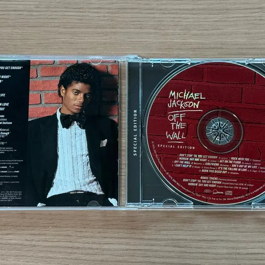 [SOLD OUT] 마이클 잭슨 Off The Wall 2001 Special Edition