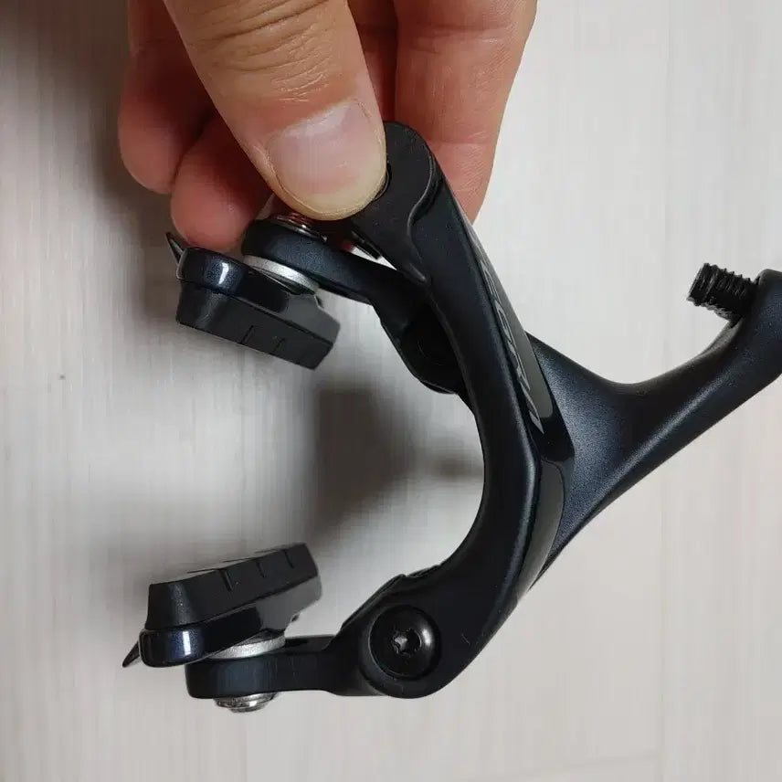 [BUNJANG] Shimano Ultegra PD-R8000 Brake Set (Front &amp; Rear) with Brake Pads / (상태A급) 시마노 울테그라(pd-r8000)앞뒤 브레이크셋(브레이크패드