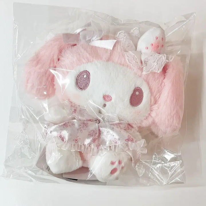 [BUNJANG] Sanrio My Melody Shiroichigo Plush New / (재판) 마이멜로디 시로이치고 누이 새상품