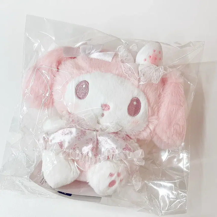 [BUNJANG] Sanrio My Melody Shiroichigo Plush New / (재판) 마이멜로디 시로이치고 누이 새상품