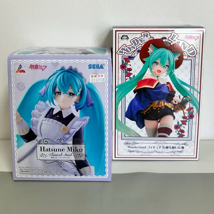 [BUNJANG] Hatsune Miku Classical Maid &amp; Puss in Boots Wonderland Figure Set / 하츠네 미쿠 피규어 (클래시컬 메이드, 원더랜드 - 장화신은 고양이)