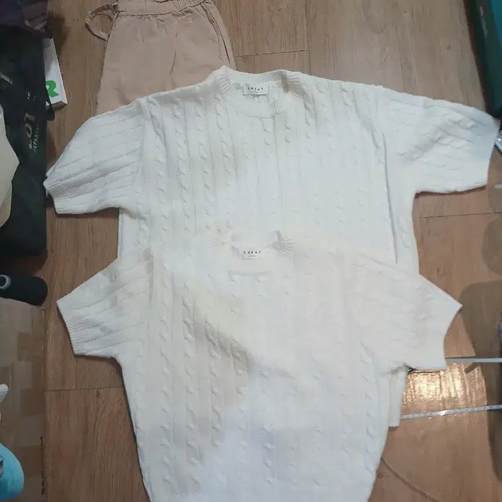 [BUNJANG] Cable Knit Short Sleeve Set (Ivory) / 케이블 니트 반팔 아이보리/ 대 소 세트