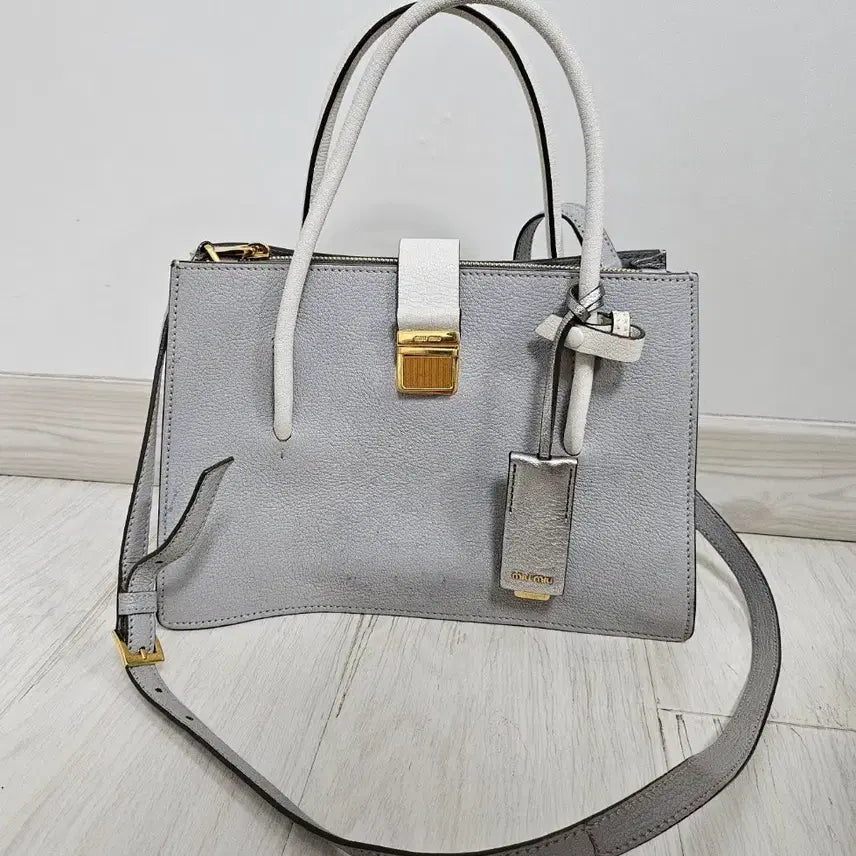 [BUNJANG] Miu Miu Madras Leather Satchel Crossbody Bag / 정품) 미우미우 마드라스 가죽 사첼 크로스백