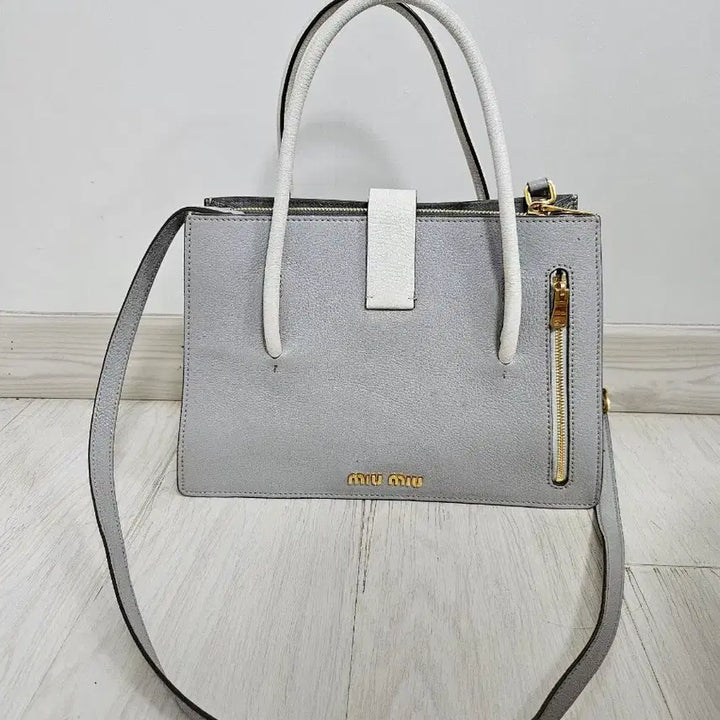 [BUNJANG] Miu Miu Madras Leather Satchel Crossbody Bag / 정품) 미우미우 마드라스 가죽 사첼 크로스백