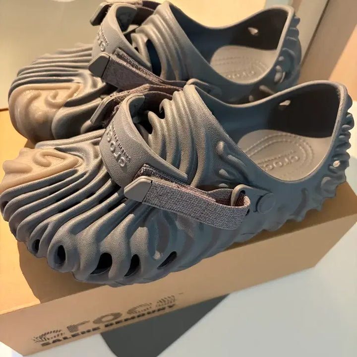 [BUNJANG] Crocs Salehe Niagara US6 (255) / 크록스 살레헤 나이아가라 US6 (255)