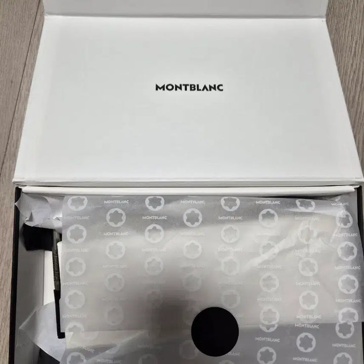 [BUNJANG] Montblanc Starwalker Premium Resin Ballpoint Pen MB132509 / 몽블랑 스타워커 고급레진 볼펜 MB132509 새제품 (각인있음)