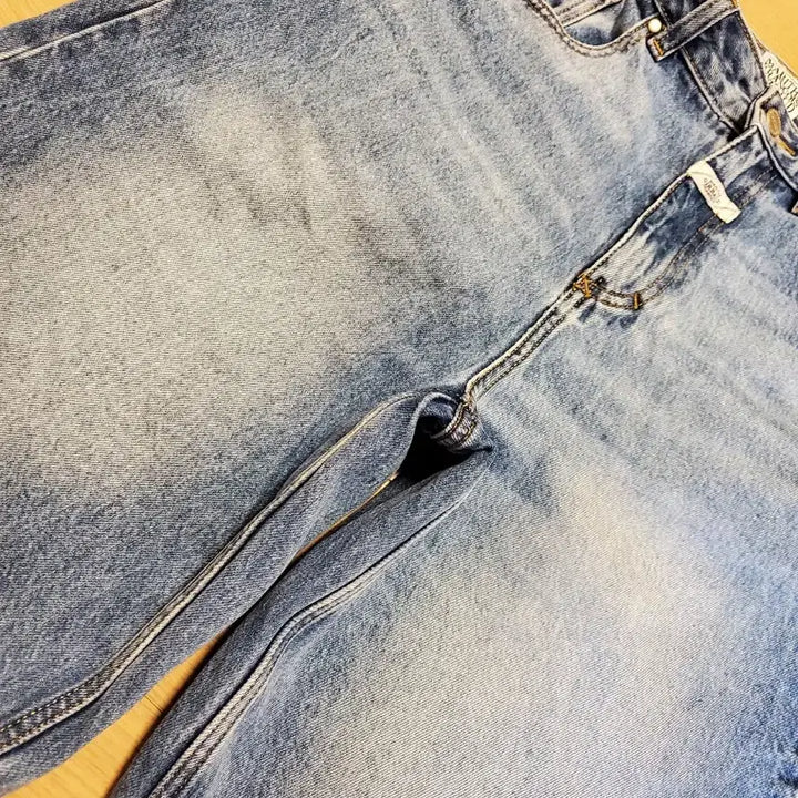[BUNJANG] Marithe Francois Girbaud Bermuda Shorts M / 마리떼 프랑소와 저버 버뮤다 팬츠 M