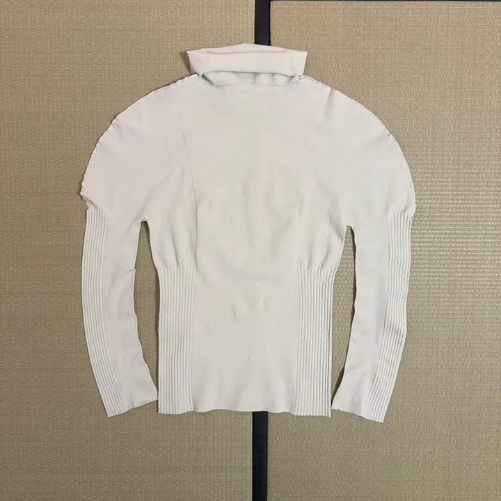 [SOLD OUT] 플리츠 플리즈 이세이미야케 하이넥 롱슬리브 탑