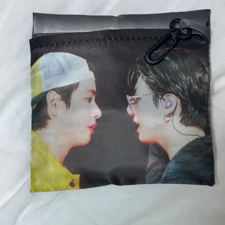 [BUNJANG] BTS Jungkook &amp; V (KookV) Sorrrte Exhibition Exclusive Eco Bag / BTS 방탄소년단 국뷔 소르테 전시회 선착특전 에코백 판매합니다