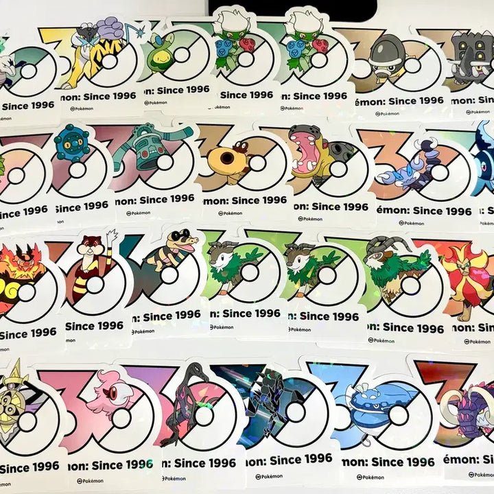 [BUNJANG] Pokemon 30th Anniversary Logo Sticker Collection / 포켓몬 30주년 로고 스티커 판매 포켓몬스터 기념 컬렉션 랜덤 가챠