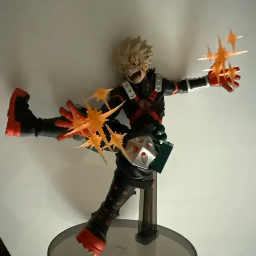 [BUNJANG] The Amazing Heroes Plus Katsuki Bakugo My Hero Academia Figure / 더 어메이징 히어로 플러스 바쿠고 카츠키 나의히어로아카데미아 나히아
