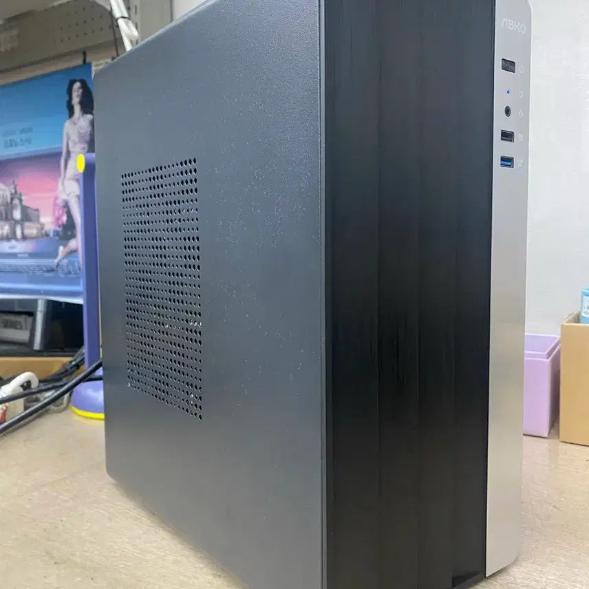 [BUNJANG] Intel Core i3-12100F Desktop Computer (12th Gen) / 12세대 i3-12100/16GB/삼성 NVMe 256. 무료배송