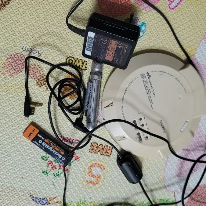 [BUNJANG] Sony Portable CDP D-NE820LS CD Player (For Parts) / 소니 휴대용 cdp d-ne820ls 부품용