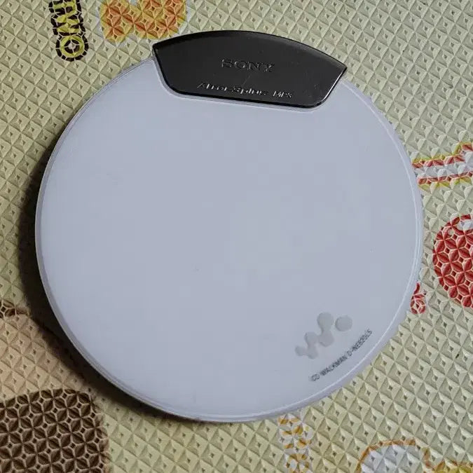 [BUNJANG] Sony Portable CDP D-NE820LS CD Player (For Parts) / 소니 휴대용 cdp d-ne820ls 부품용