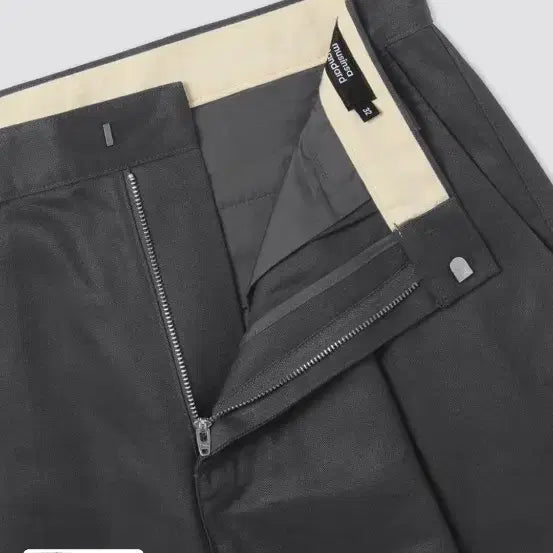 [SOLD OUT] 무신사 스탠다드 롱버뮤다 팬츠 32사이즈 그레이