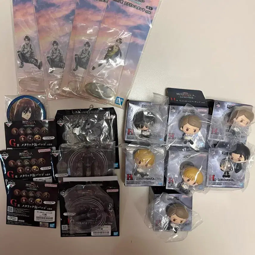 [BUNJANG] Attack on Titan Levi Ackerman Merchandise Bundle Set / 진격거 하위상 모음 일괄