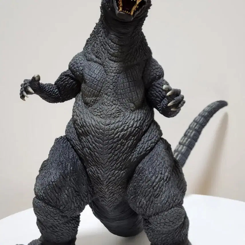 [BUNJANG] Xplus FSL Godzilla 2001 Sofubi Figure (Byakugan Goji) / Xplus FSL 고질라 2001 소프비 피규어 (백안고지)