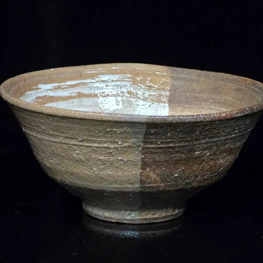 [BUNJANG] Docheon Cheon Han-bong Hand-Shaped Tea Bowl (Dawon) / [최상급] 도천 천한봉 편신체다완 찻사발