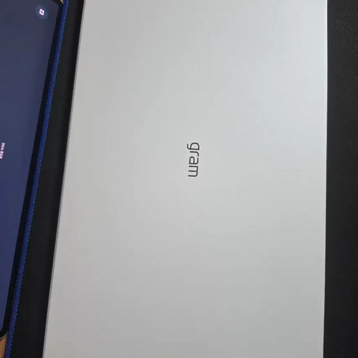[BUNJANG] LG Gram 15Z95P-GRLGL Laptop / LG그램 15Z95P-GRLGL