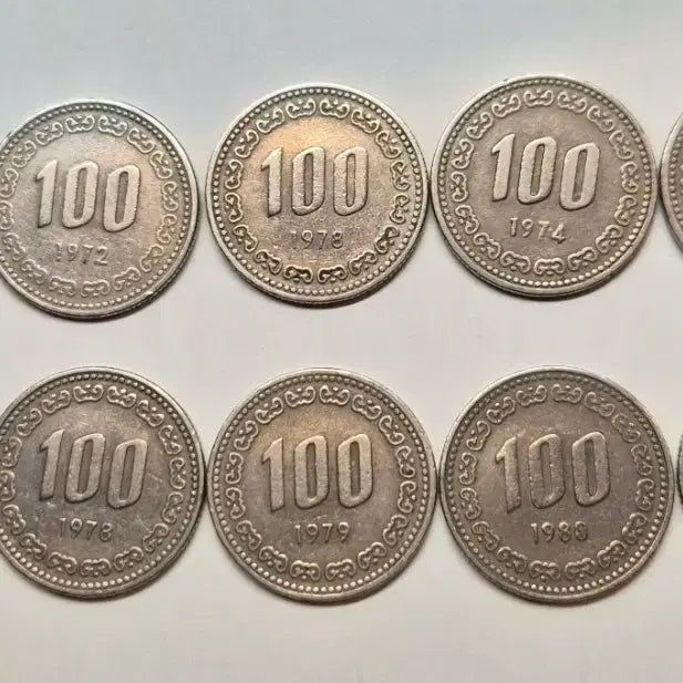[BUNJANG] 1971-1982 South Korean 100 Won Coin Bundle (10 coins) / 1971~1982년 백원 동전 10개 일괄