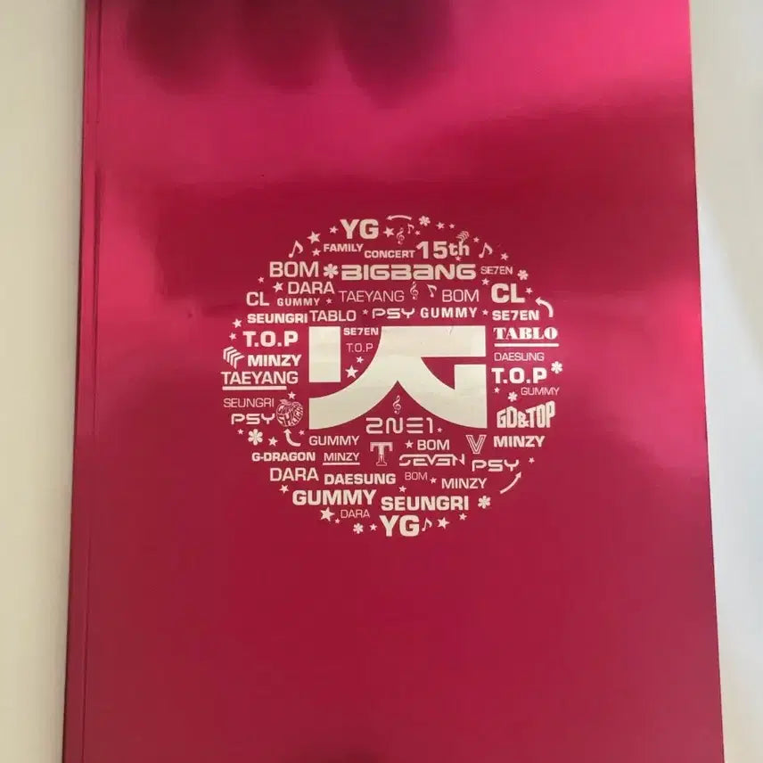 [BUNJANG] BIGBANG YG FAMILY 15th Anniversary Photobook / 빅뱅 YG 패밀리 15주년 포토북