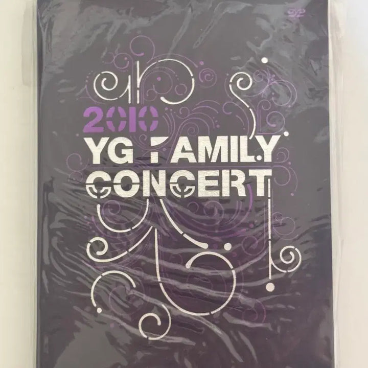 [BUNJANG] BIGBANG 2010 YG Family Concert Photobook DVD / 빅뱅 2010 YG 패밀리 콘서트 포토북 dvd