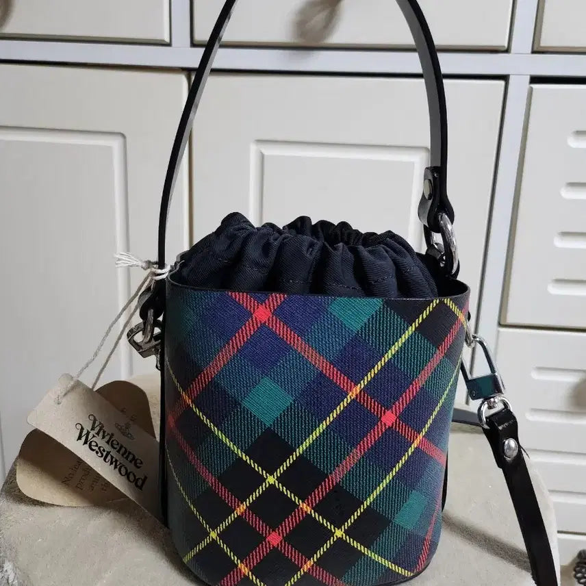 [BUNJANG] Vivienne Westwood Betty Check Mini Bucket Bag / 정품/비비안웨스트우드 베티체크 미니 버킷백