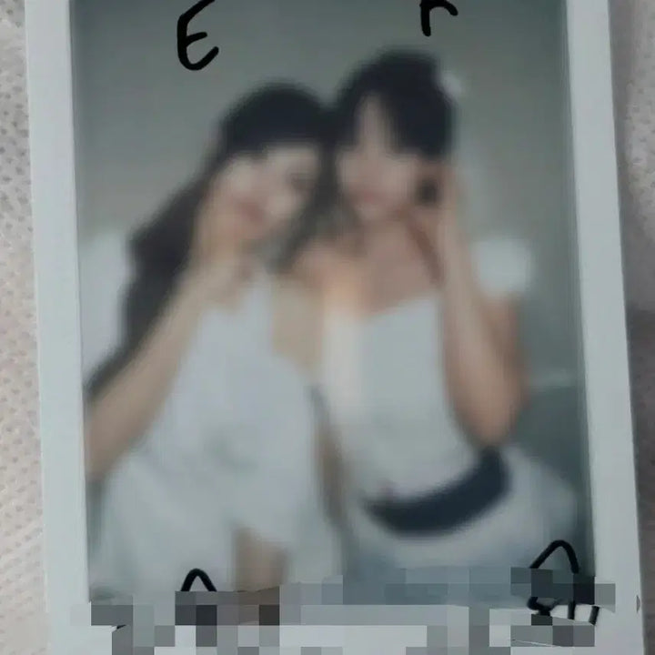 [BUNJANG] QWER Heena Sayeon Ceremony Special Fansign Photocard / QWER 쵸단 세레머니 스페셜 팬사인회 싸폴
