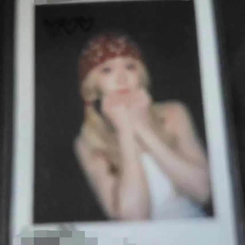 [BUNJANG] QWER Heena Sayeon Ceremony Special Fansign Photocard / QWER 쵸단 세레머니 스페셜 팬사인회 싸폴
