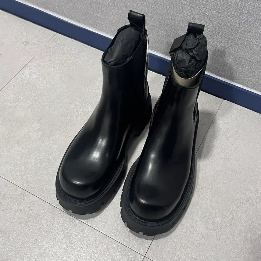 [BUNJANG] Zara Chelsea Boots Size 265 / 자라 첼시부츠 265