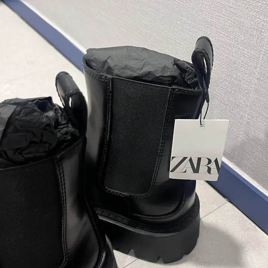 [BUNJANG] Zara Chelsea Boots Size 265 / 자라 첼시부츠 265