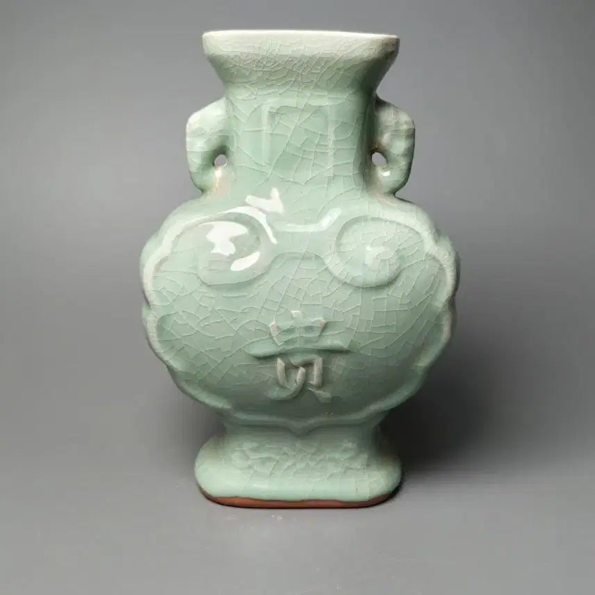 [BUNJANG] Authentic Late Qing Dynasty Longquan Celadon Twin-Handled Vase with &
