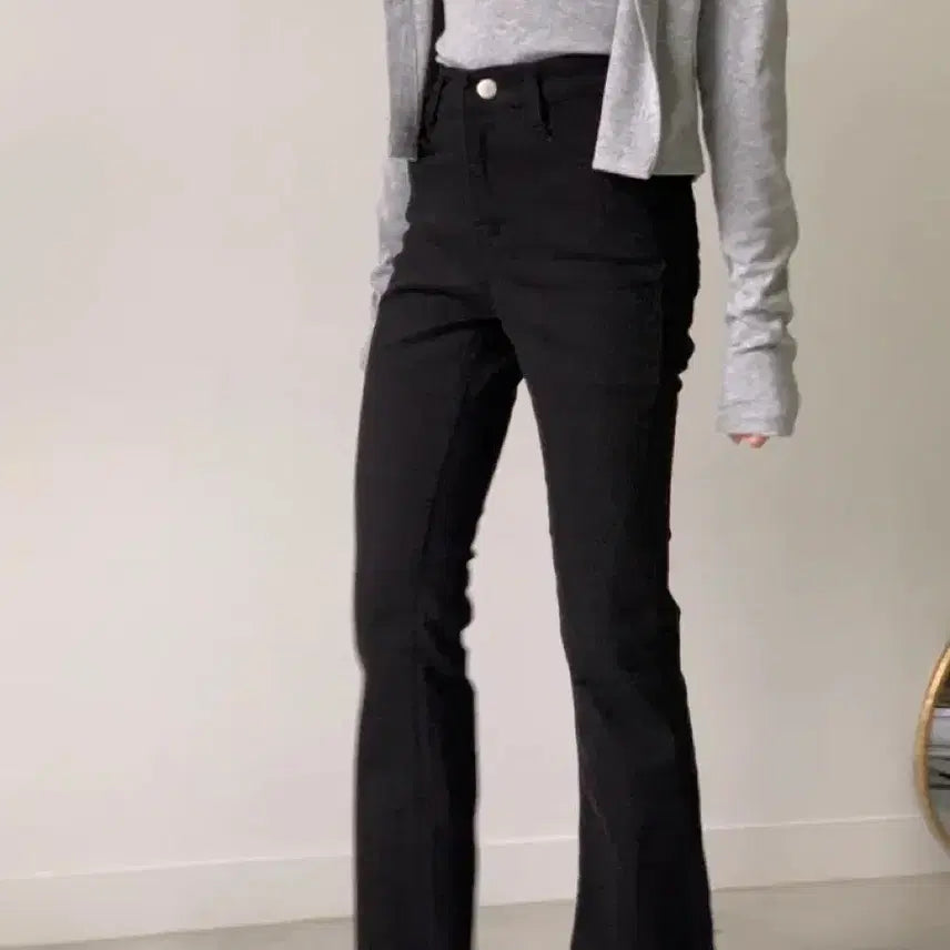 [BUNJANG] Ablaei Petite Span Cutting Bootcut Pants / (새상품) 에이블리 키작녀 스판 컷팅 부츠컷팬츠
