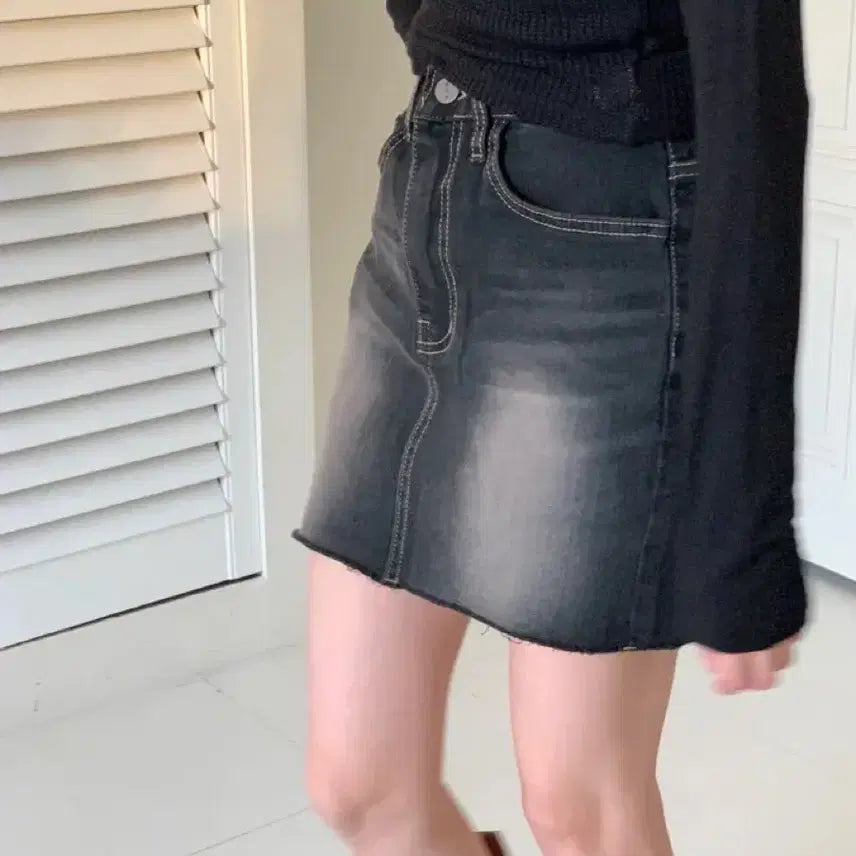 [BUNJANG] Ablie Black-Blue Washing Mini Skirt / (새상품) 에이블리 흑청 워싱 미니스커트