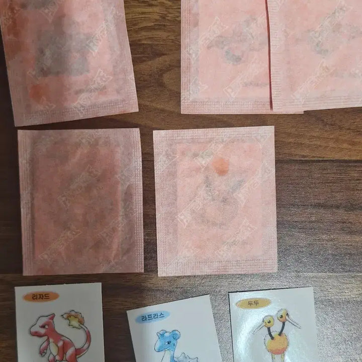 [BUNJANG] Pokemon 30th Anniversary Sticker Collection / 포켓몬 30주년 띠부씰 교환합니다