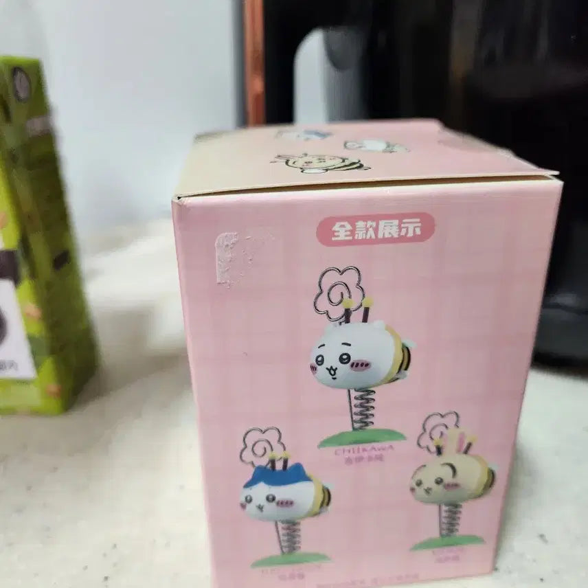 [BUNJANG] Chiikawa Wobbly Bee Figure (Sealed) / 미개봉 치이카와 흔들흔들 꿀벌 피규어